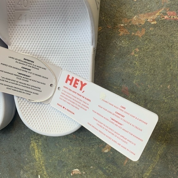 Freedom Moses Slides- size 41 - Picture 6 of 7